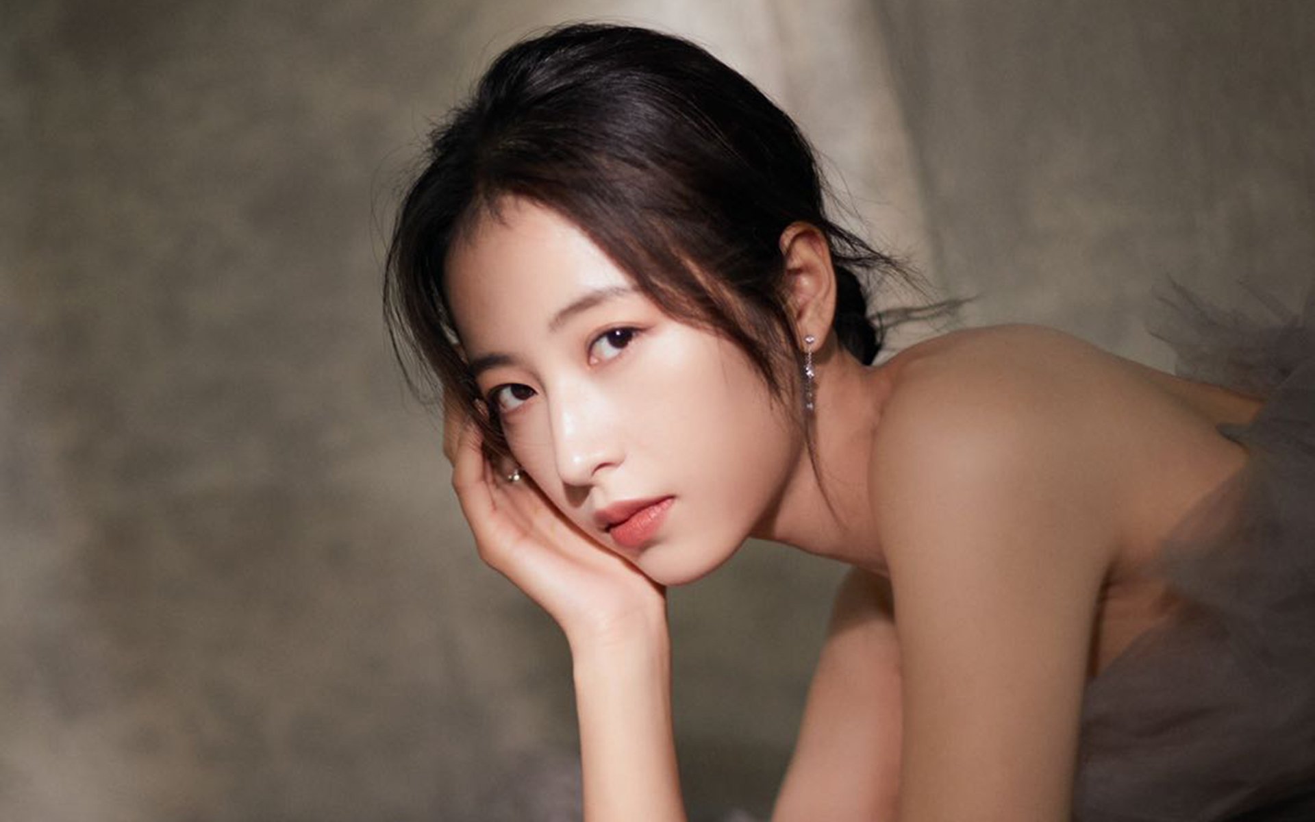 英超冲刺阶段,精彩反击和神级扑救成焦点,英超冲刺速度