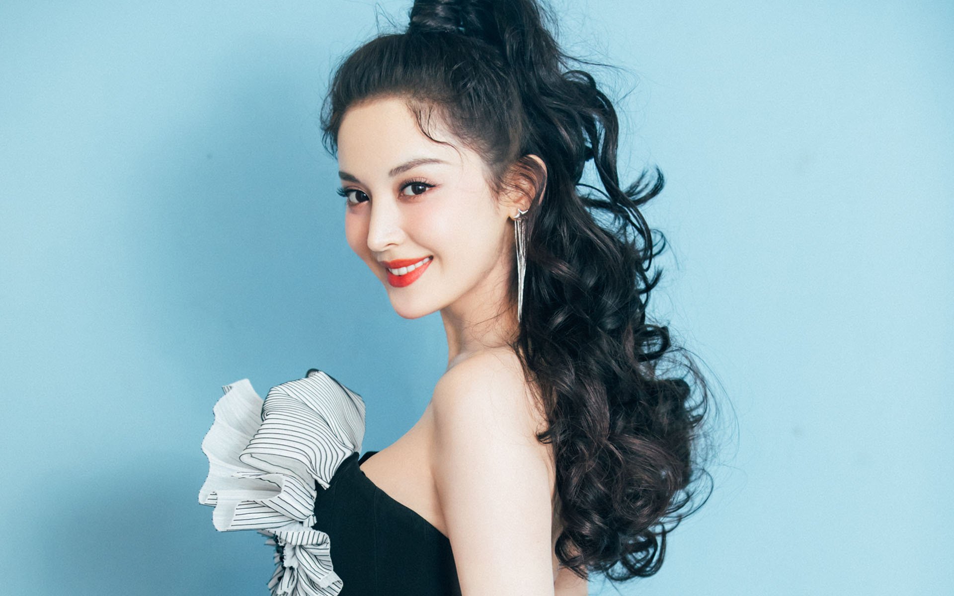 中国篮球青训教练员能力提升方案研究,篮球教练员培训计划方案