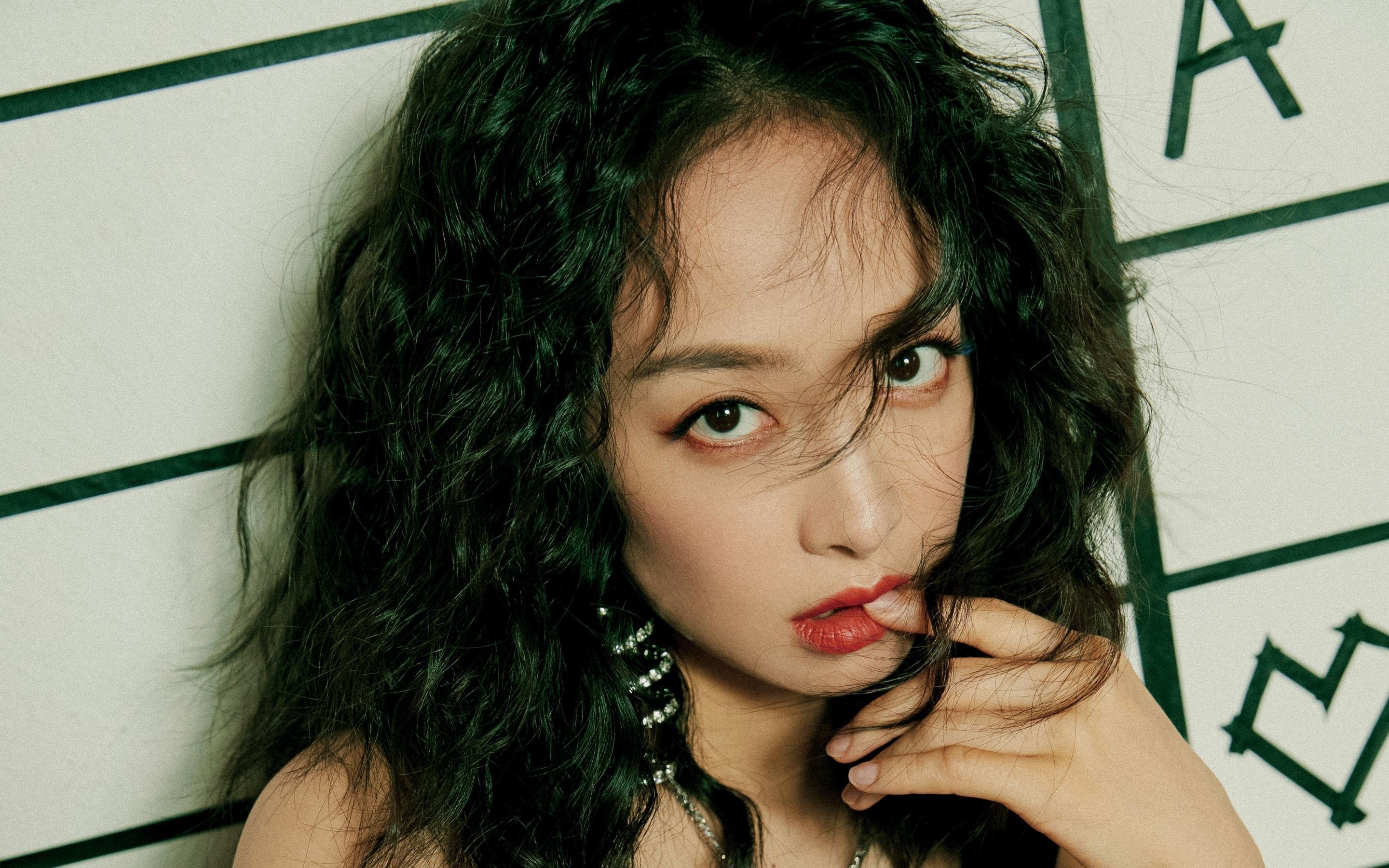 “台球：天府校区赛场成观众瞩目的竞技焦点”