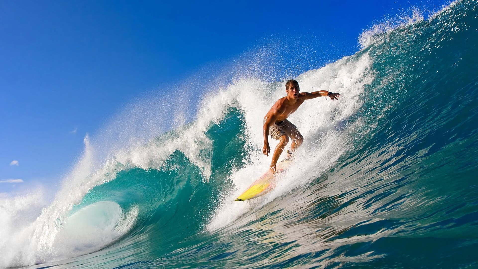 极限运动挑战赛现场气氛火爆吸引万人围观，极限运动锦集